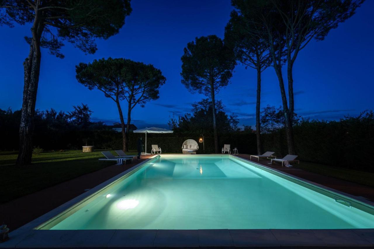 Villa Ines Charme Near Lucca Алтопасчио Экстерьер фото