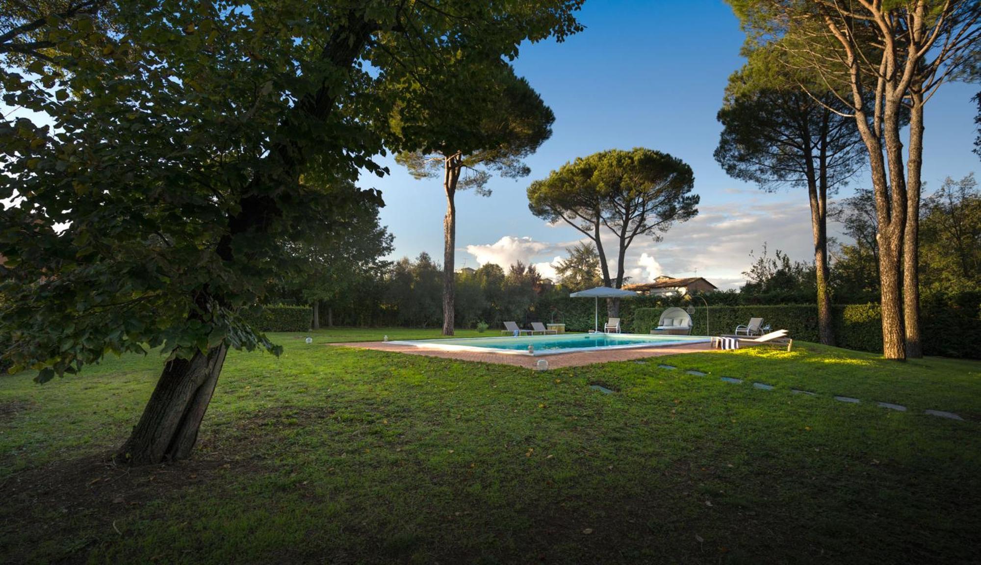 Villa Ines Charme Near Lucca Алтопасчио Экстерьер фото